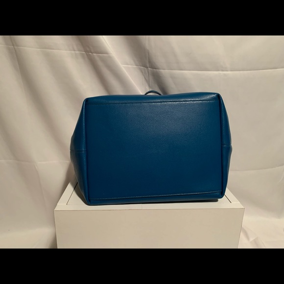 Coach Handbag - Picture 3 of 8